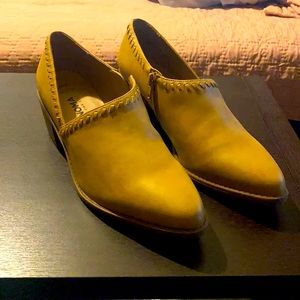 Sonoma tan ankle boots